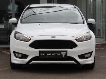 Used Ford Focus 2017 for sale - 75619883: Photo