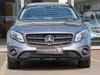 Used Mercedes-Benz GLA 2019 for sale - 76009531: Photo 2