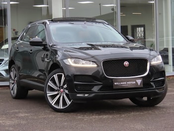Used Jaguar F-Pace 2016 for sale - 78449574: Photo