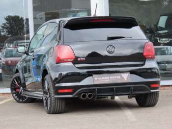 Used Volkswagen Polo 2016 for sale - 74765504: Photo