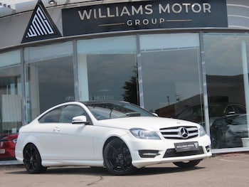 Used Mercedes-Benz C Class 2014 for sale - 79438523: Photo