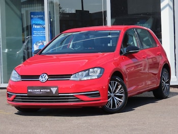 Used Volkswagen Golf 2019 for sale - 78449575: Photo