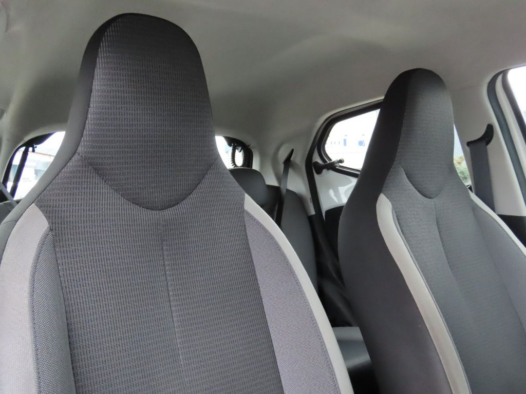 Used Toyota AYGO 2020 for sale - 76783617: Photo 7