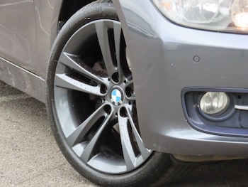 Used BMW 3 Series 2014 for sale - 78449589: Photo