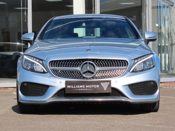 Used Mercedes-Benz C-Class 2018 for sale - 75155538: Photo 2