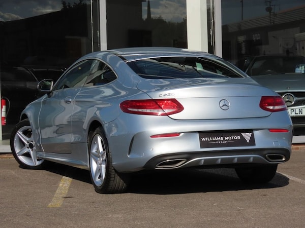 Used Mercedes-Benz C-Class 2018 for sale - 75155538: Photo 4