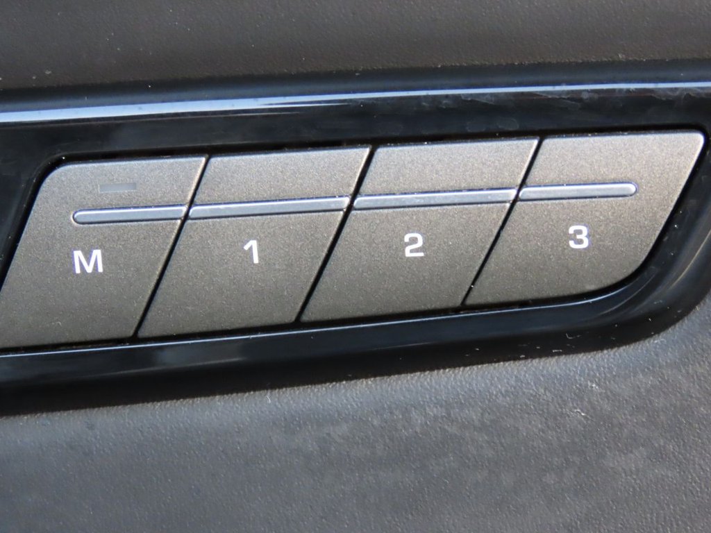 Used Land Rover Range Rover Evoque 2017 for sale - 77089179: Photo 11