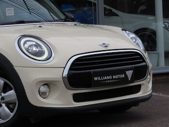 Used MINI Hatch 2019 for sale - 78449582: Photo