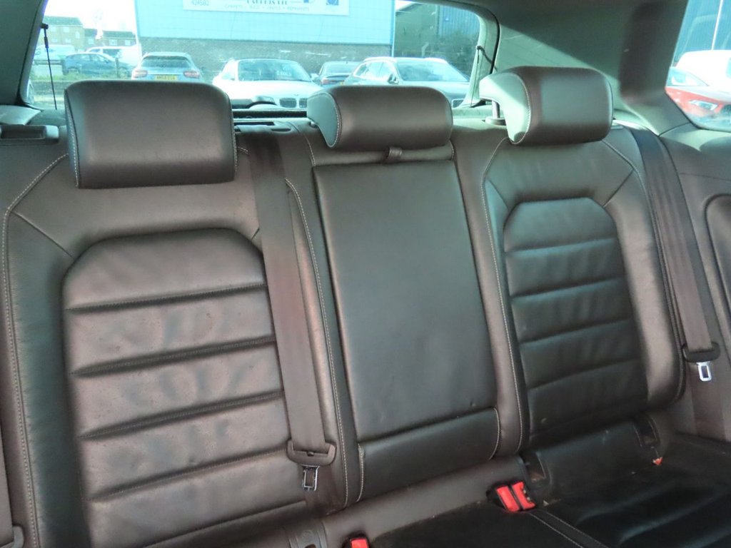 Used Volkswagen Golf 2015 for sale - 77161877: Photo 8