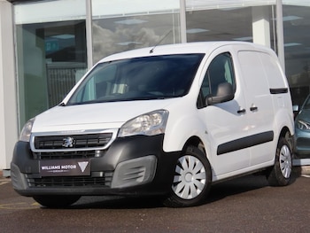 2017 (17) - 1.6 BlueHDi 850 S Panel Van 4dr Diesel Manual L1 (s/s) (110 g/km, 100 bhp)
