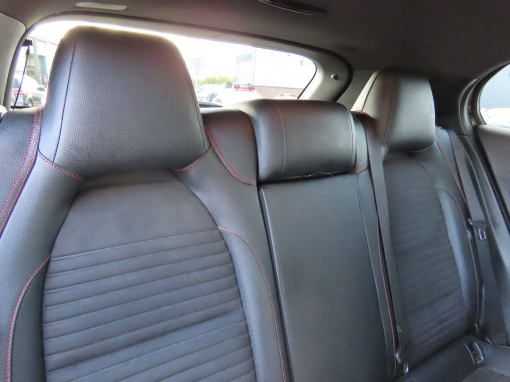 Used Mercedes-Benz GLA 2020 for sale - 76068569: Photo 8