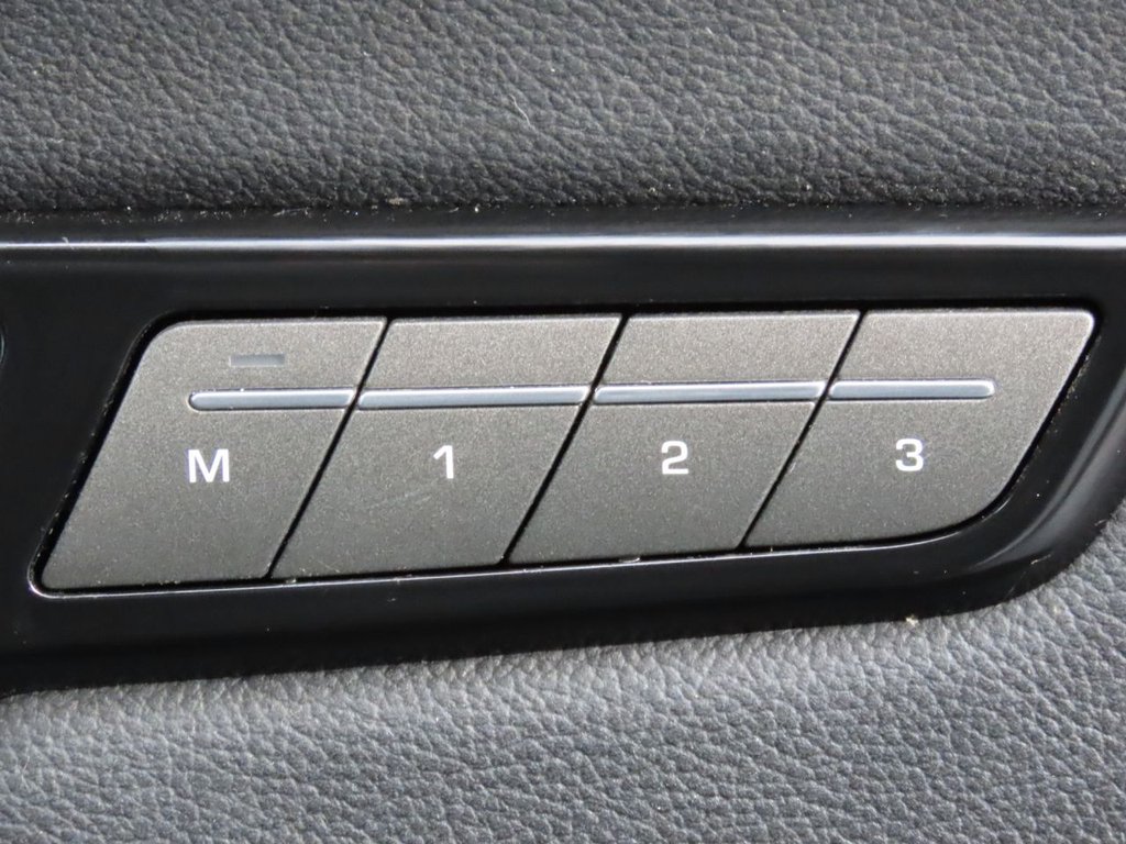 Used Land Rover Range Rover Evoque 2016 for sale - 76118946: Photo 11