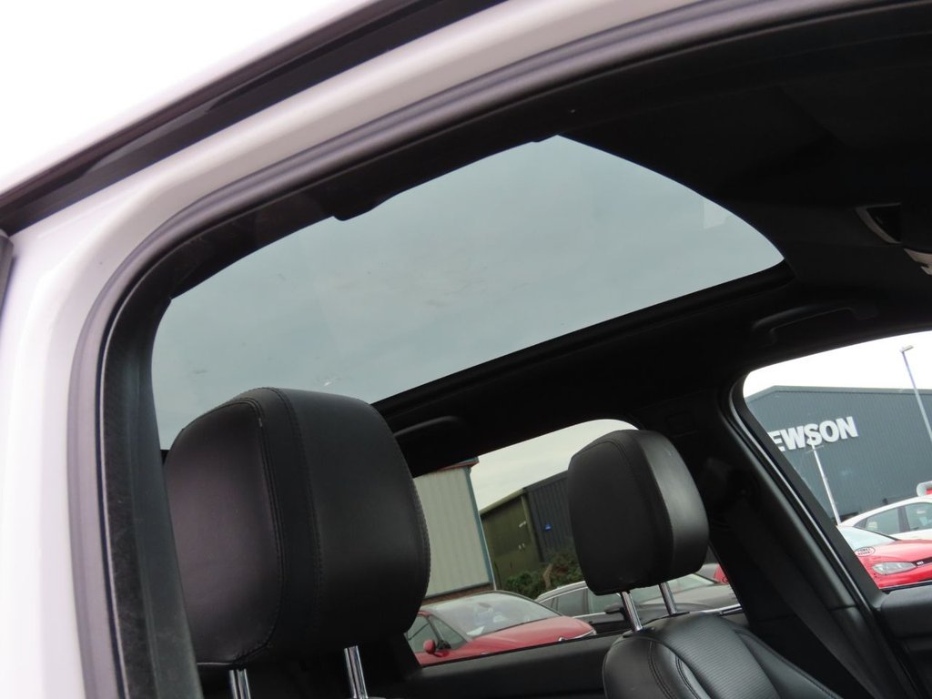 Used Land Rover Discovery Sport 2015 for sale - 76080304: Photo 9
