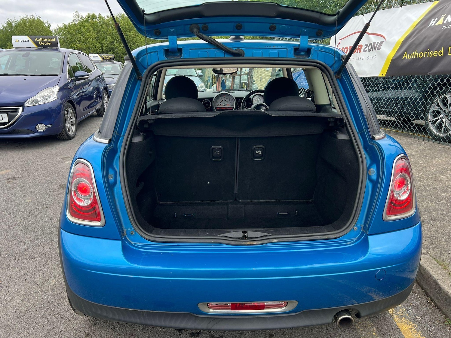 Used MINI Hatch 2011 for sale - 77054187: Photo 7