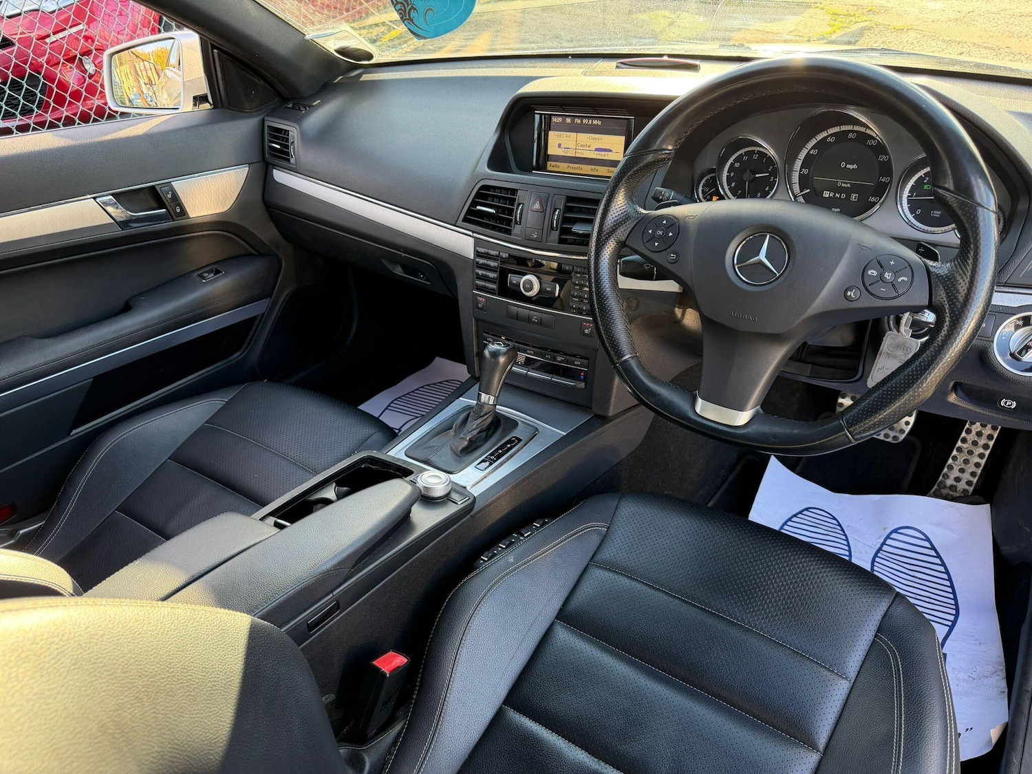 Used Mercedes-Benz E Class 2011 for sale - 76850421: Photo 11