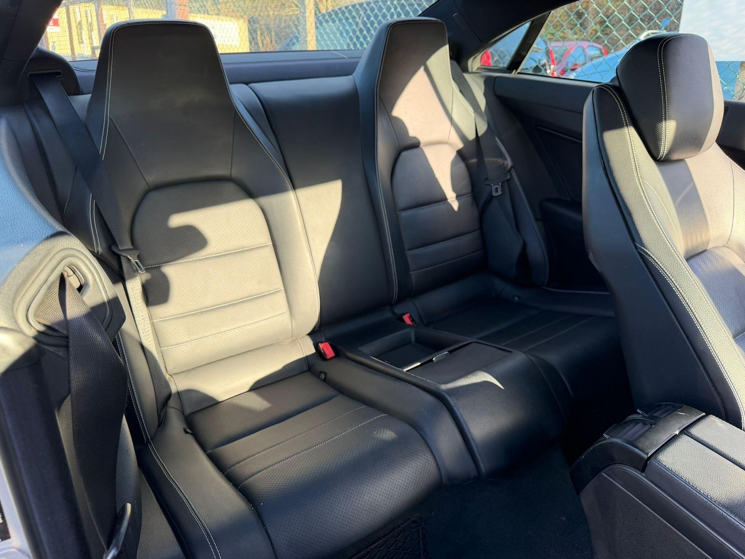 Used Mercedes-Benz E Class 2011 for sale - 76850421: Photo 15