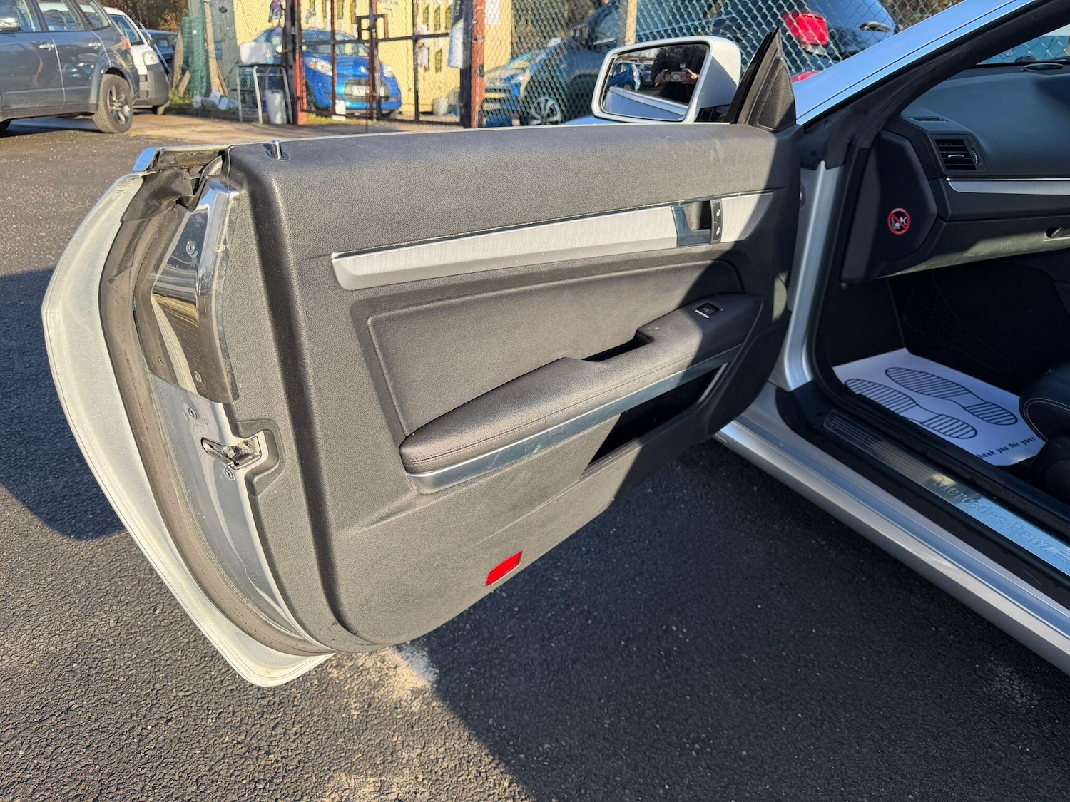 Used Mercedes-Benz E Class 2011 for sale - 76850421: Photo 16