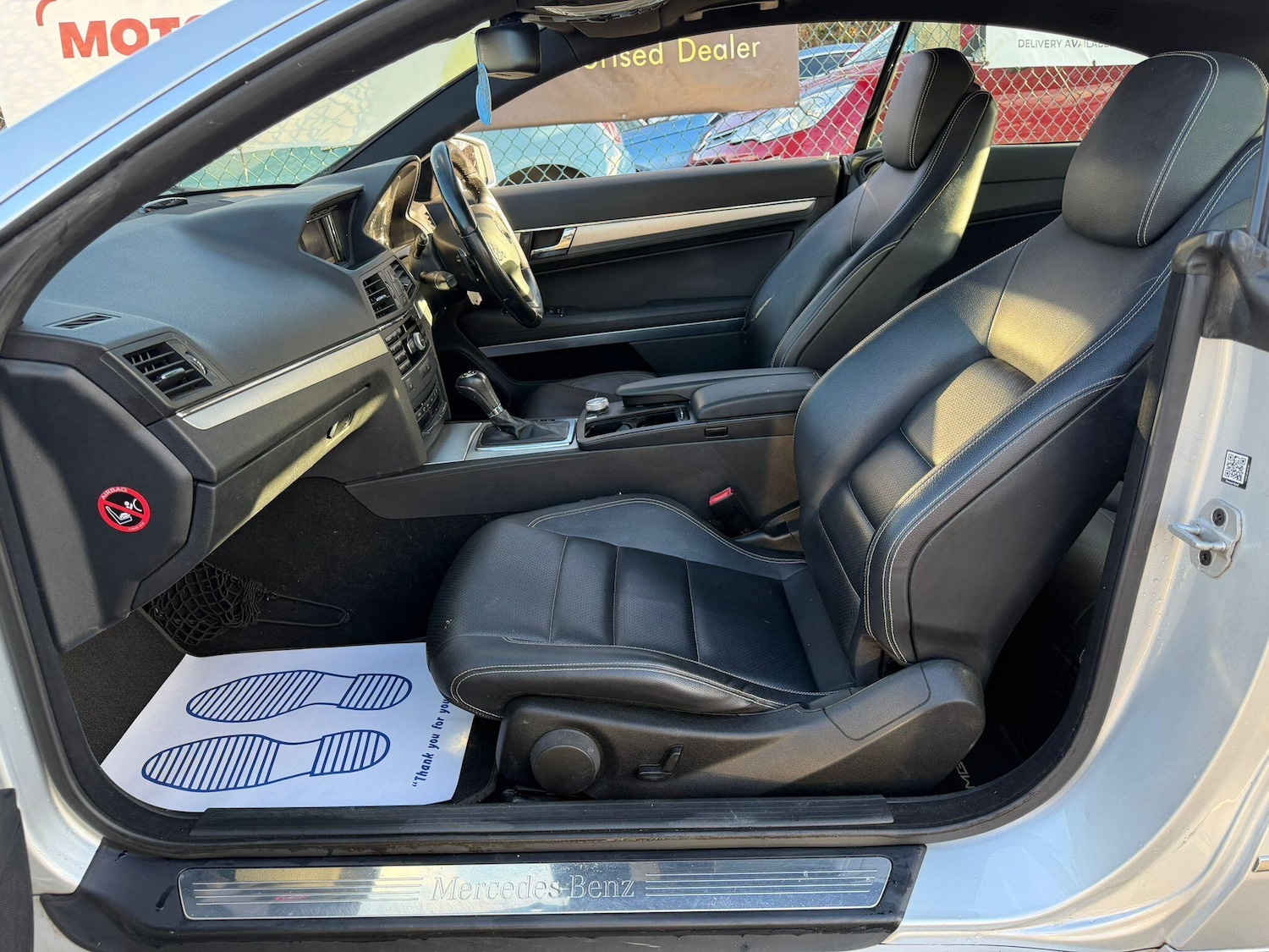 Used Mercedes-Benz E Class 2011 for sale - 76850421: Photo 24