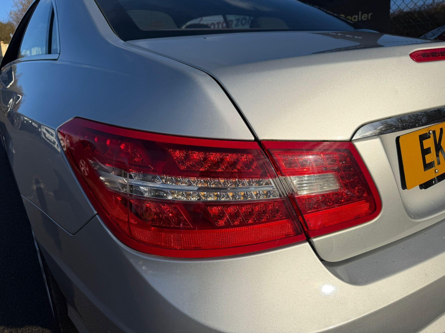 Used Mercedes-Benz E Class 2011 for sale - 76850421: Photo 25