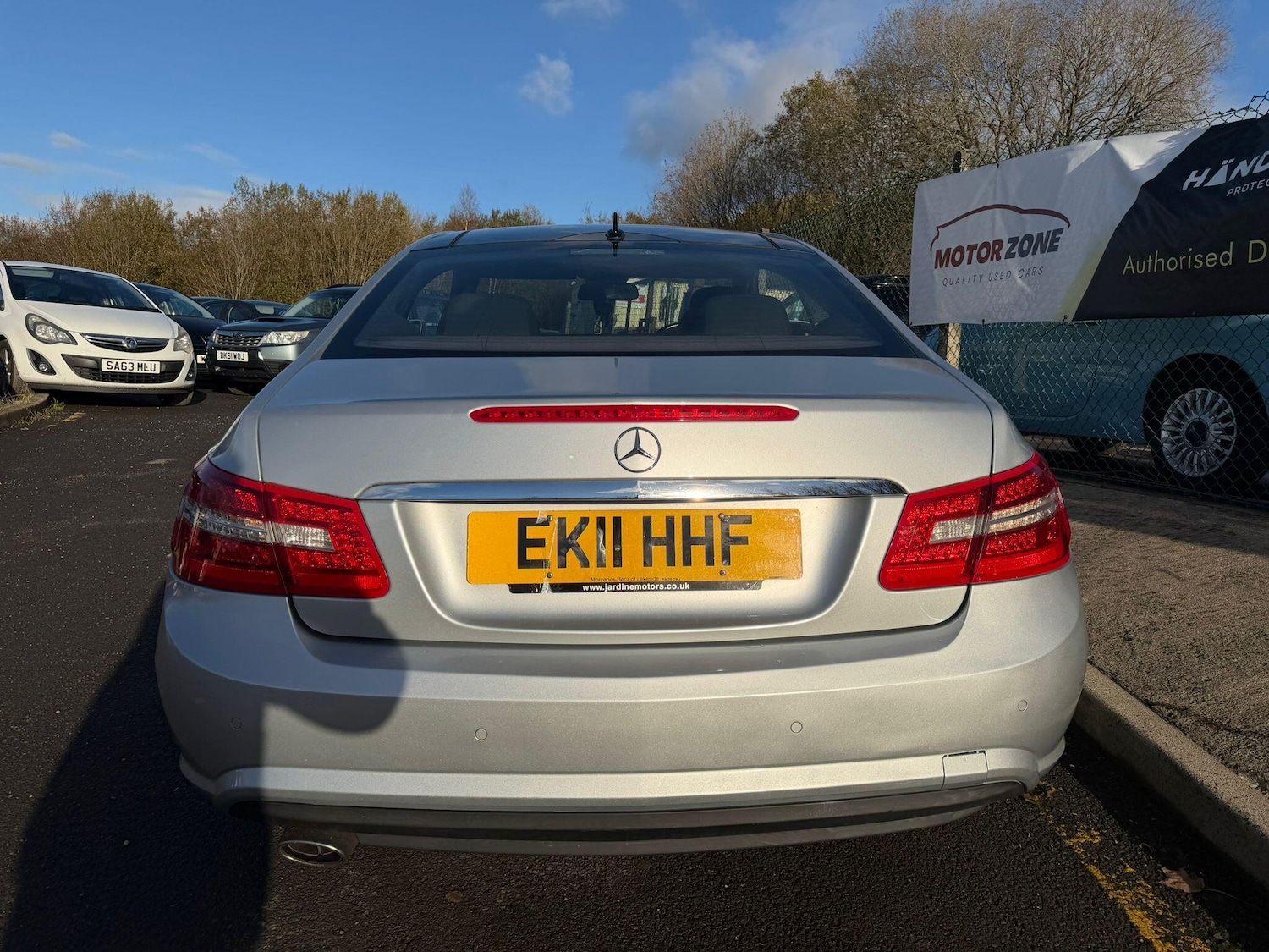 Used Mercedes-Benz E Class 2011 for sale - 76850421: Photo 7