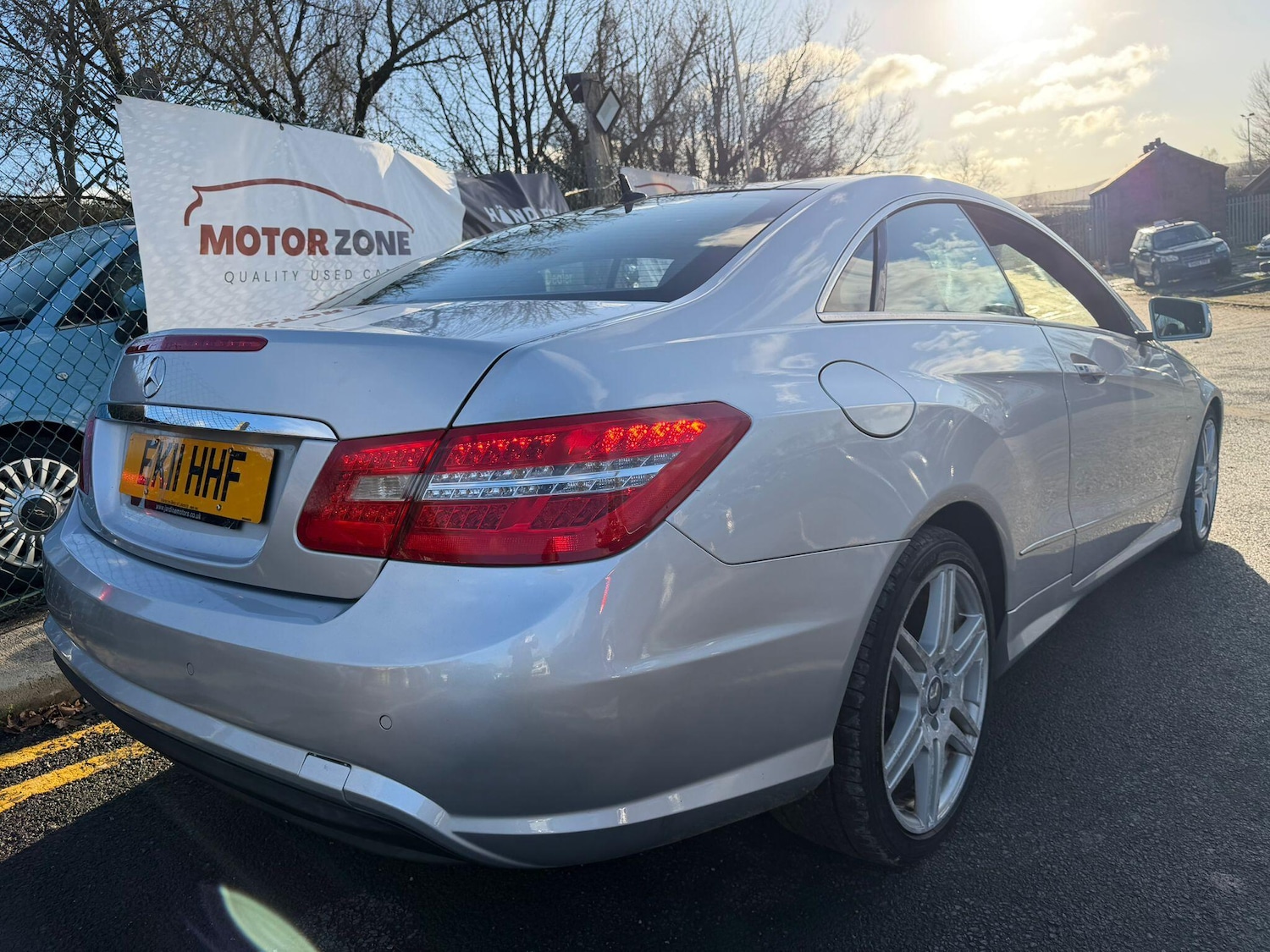 Used Mercedes-Benz E Class 2011 for sale - 76850421: Photo 8