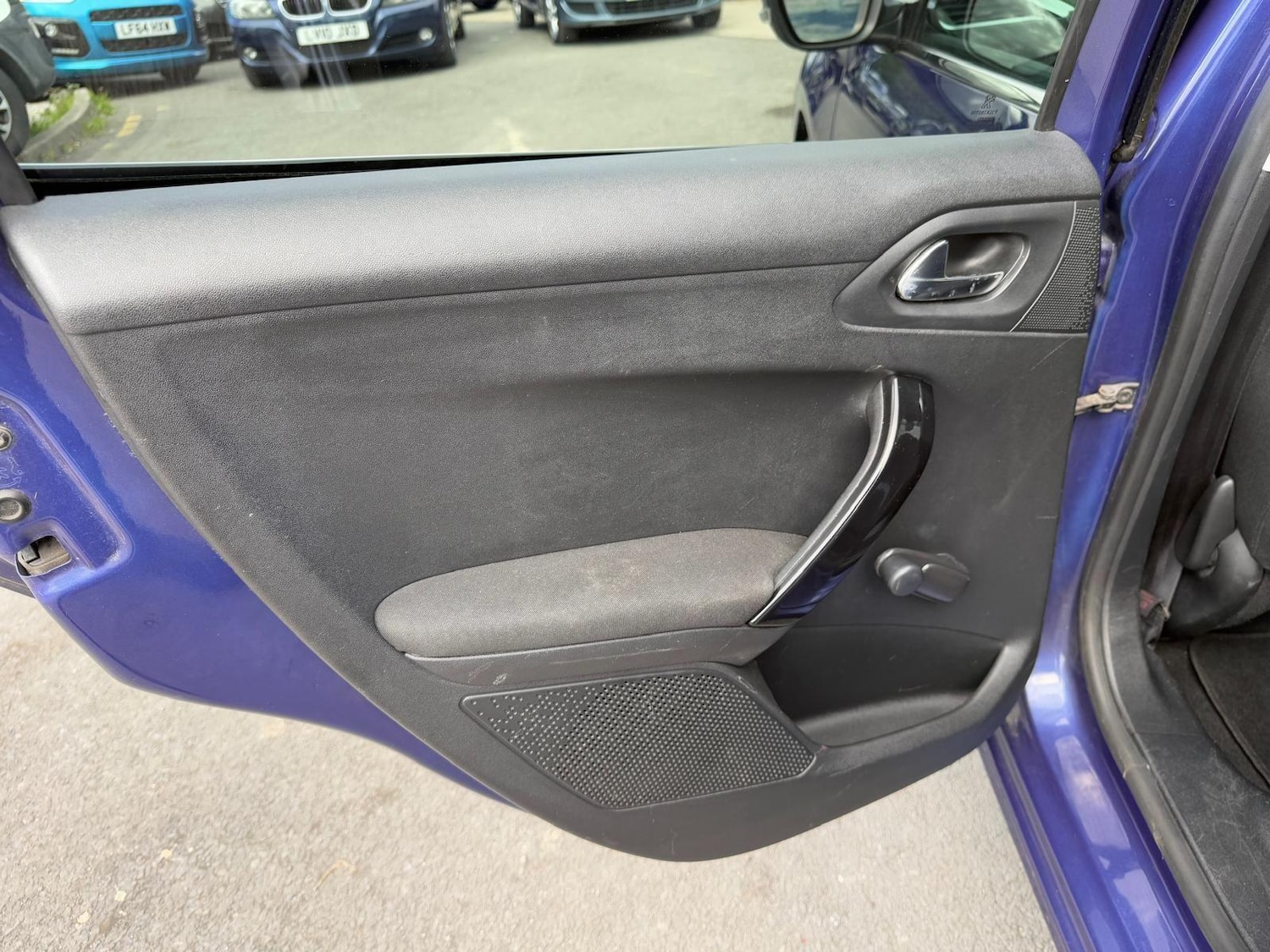 Used Peugeot 208 2014 for sale - 77130898: Photo 11