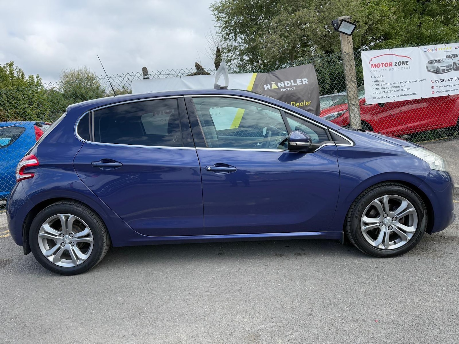 Used Peugeot 208 2014 for sale - 77130898: Photo 3