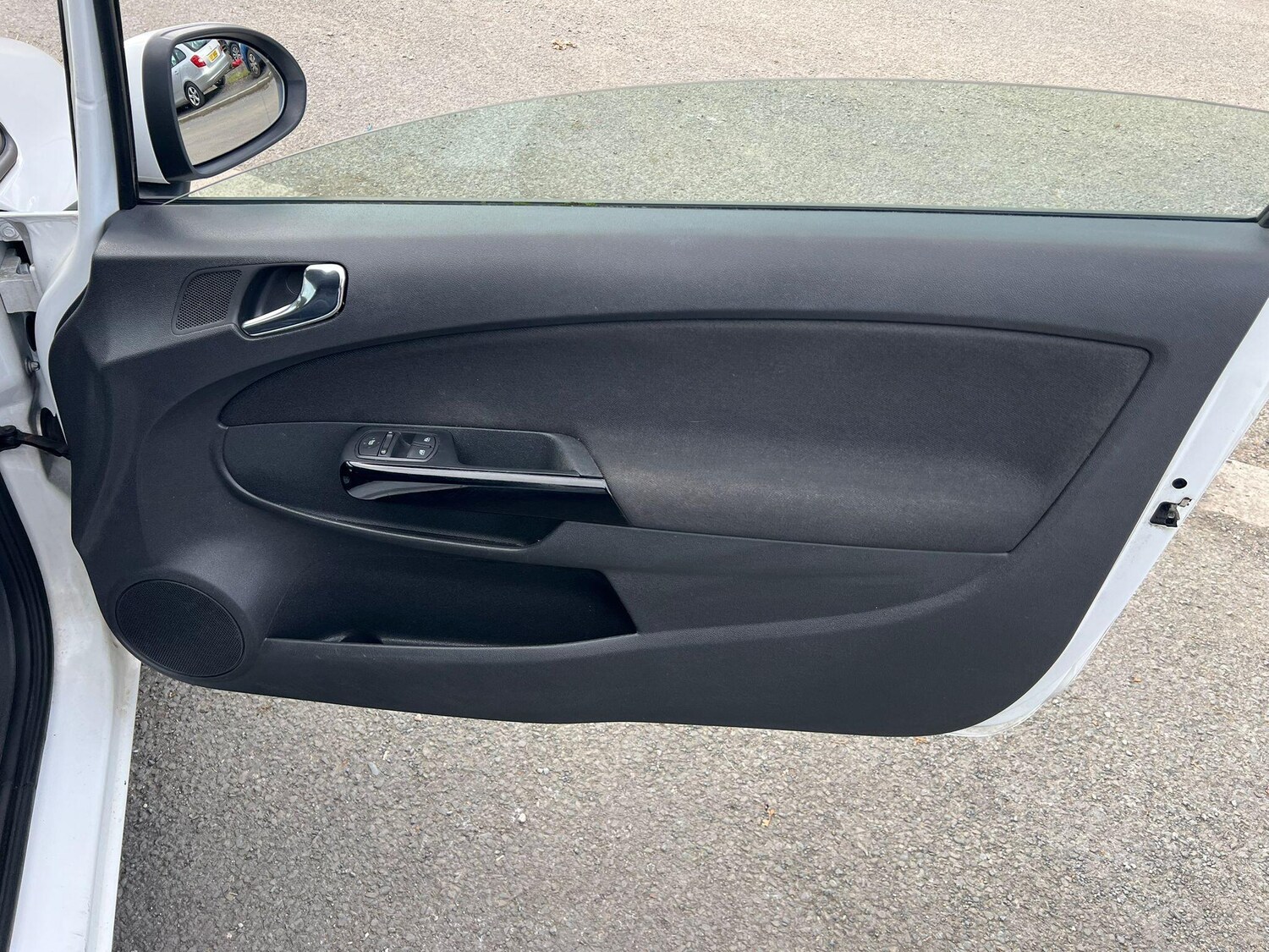 Used Vauxhall Corsa 2013 for sale - 76823879: Photo 12