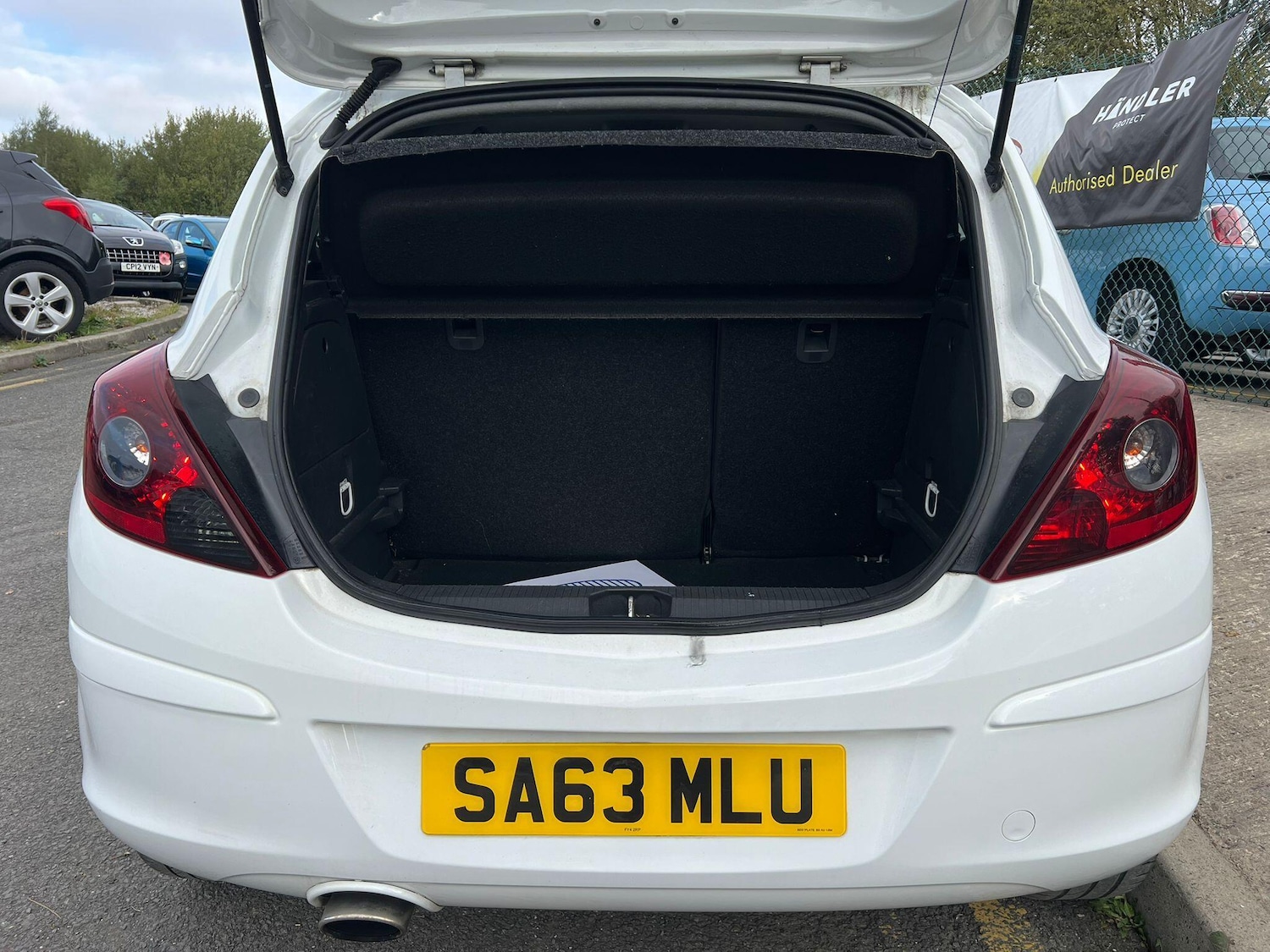 Used Vauxhall Corsa 2013 for sale - 76823879: Photo 14