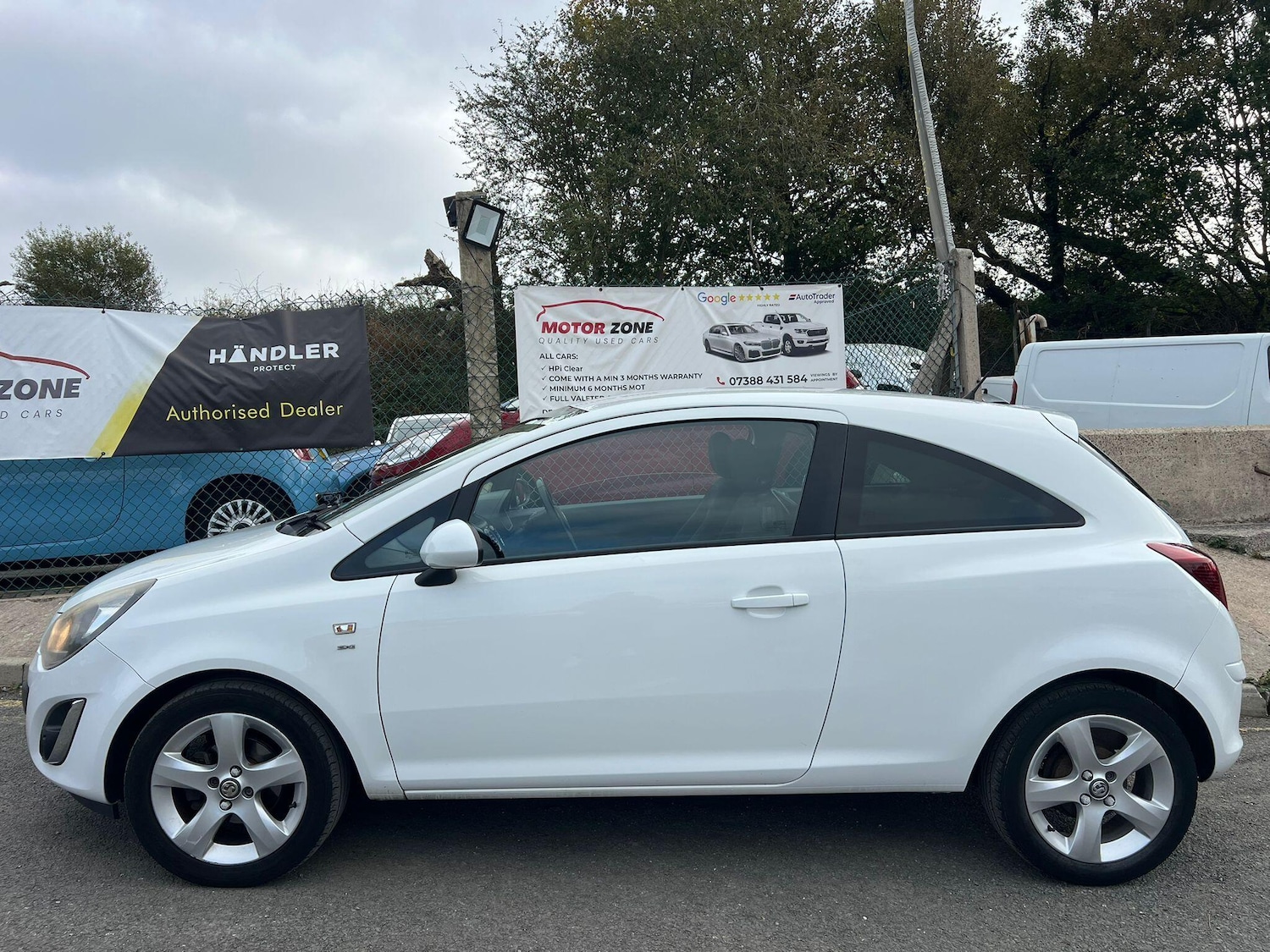 Used Vauxhall Corsa 2013 for sale - 76823879: Photo 5