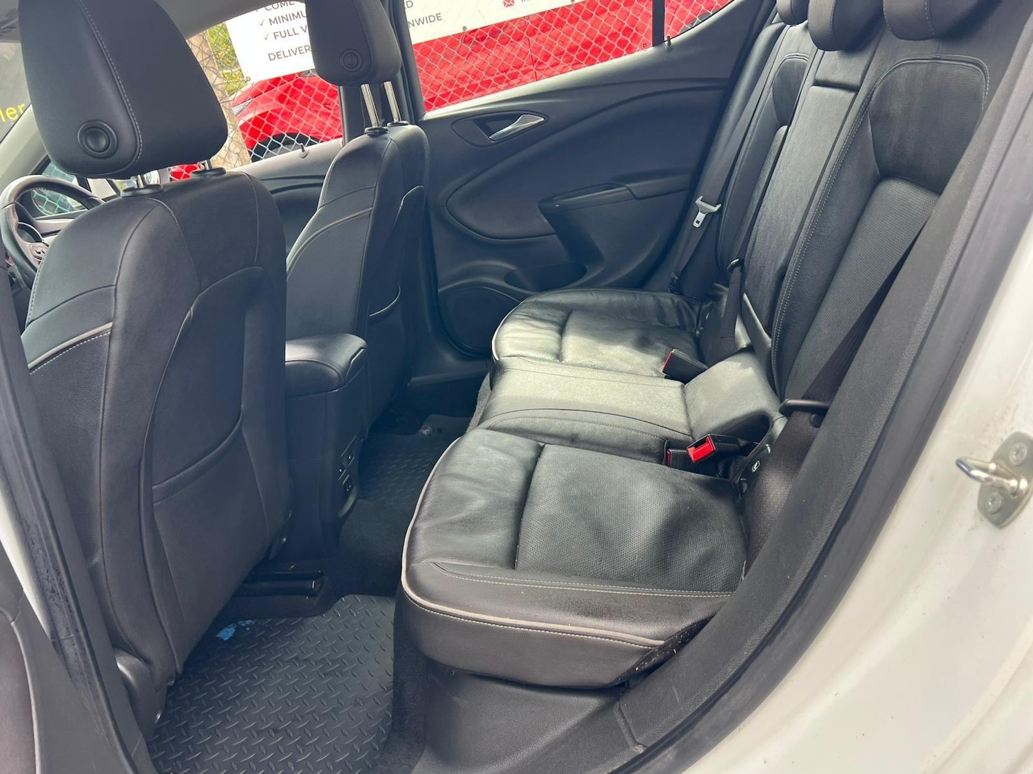 Used Vauxhall Astra for sale - 76824964: Photo 16