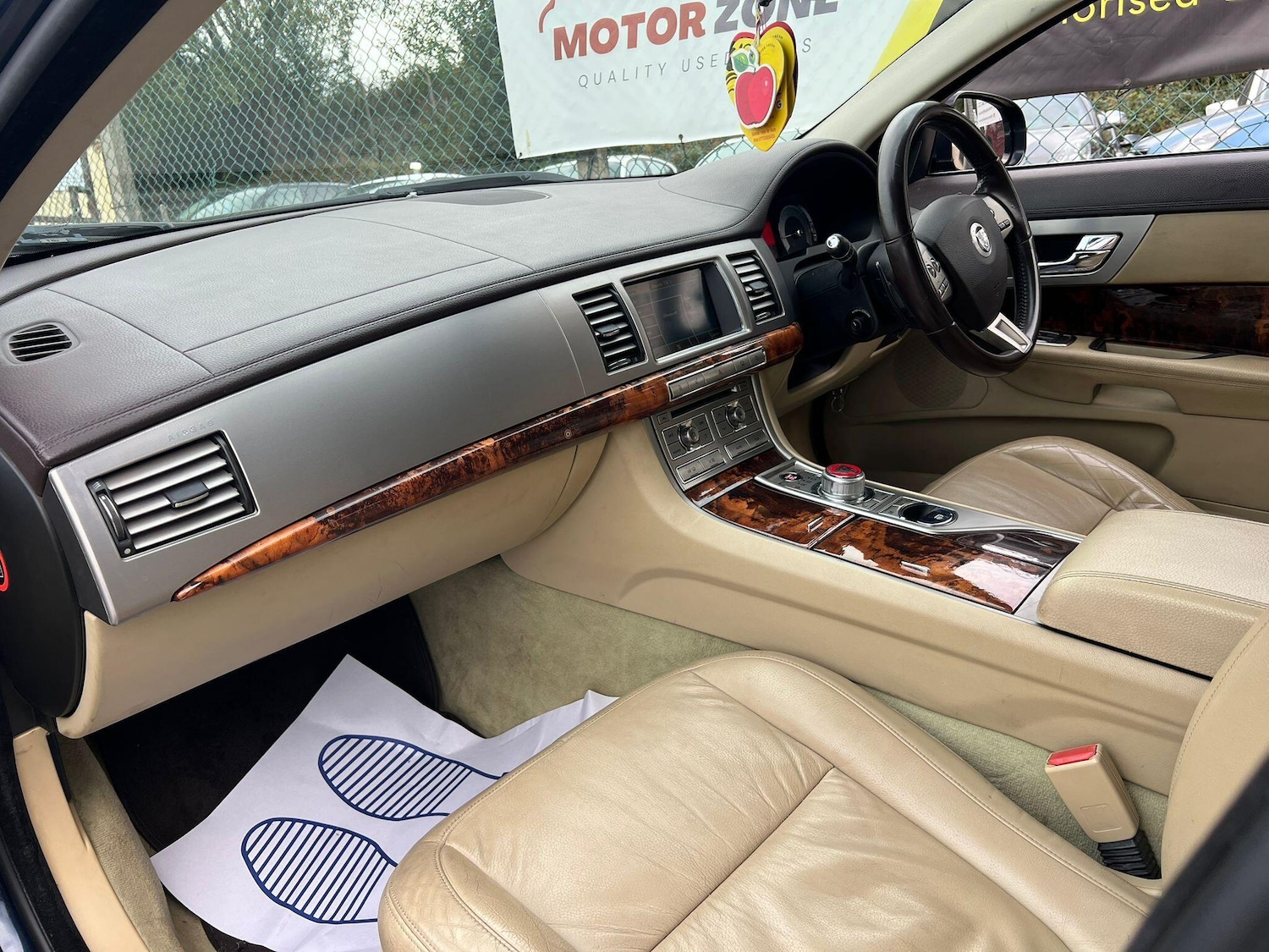 Used Jaguar XF 2009 for sale - 76743444: Photo 13