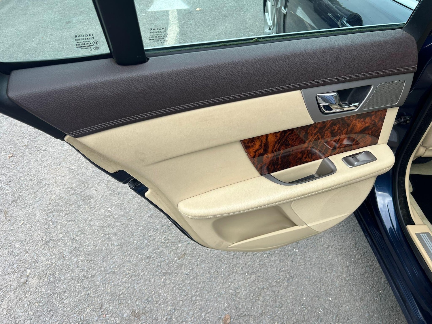 Used Jaguar XF 2009 for sale - 76743444: Photo 20