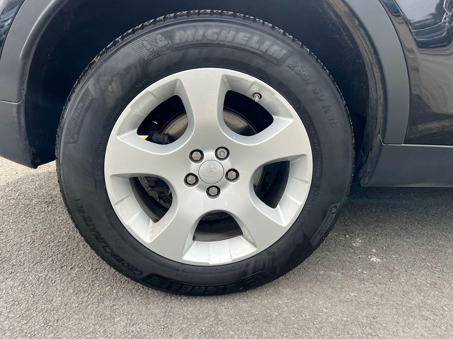 Used Land Rover Discovery Sport 2017 for sale - 76825228: Photo 26