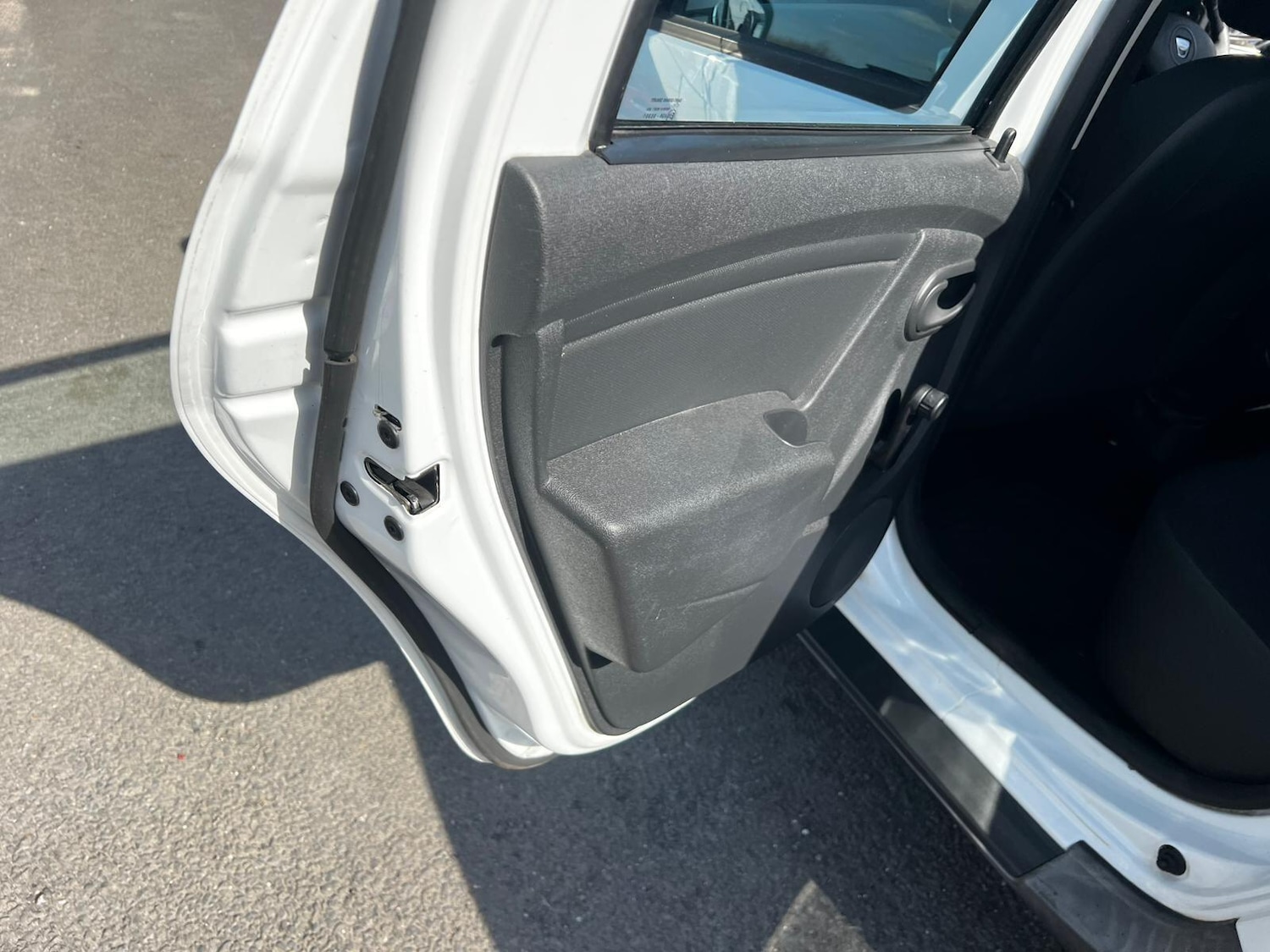 Used Dacia Duster 2015 for sale - 77982610: Photo 15