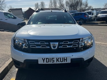 Used Dacia Duster 2015 for sale - 77982610: Photo