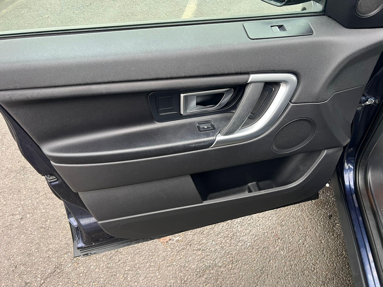 Used Land Rover Discovery Sport 2016 for sale - 77799090: Photo 16