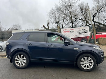 Used Land Rover Discovery Sport 2016 for sale - 77799090: Photo