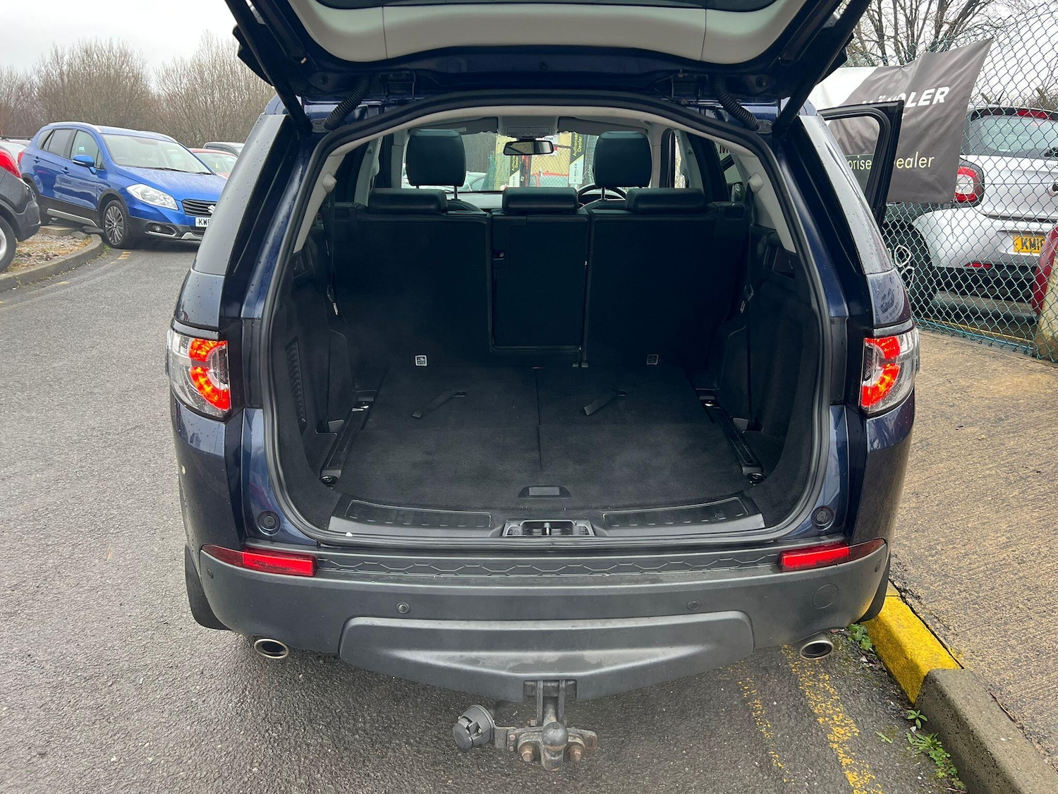 Used Land Rover Discovery Sport 2016 for sale - 77799090: Photo 24