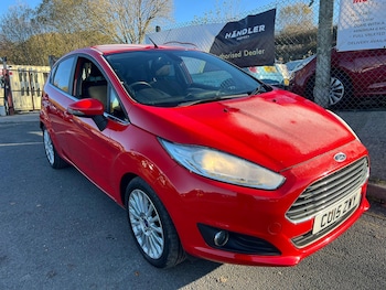 Used Ford Fiesta 2015 for sale - 76743119: Photo