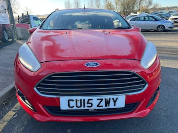 Used Ford Fiesta 2015 for sale - 76743119: Photo