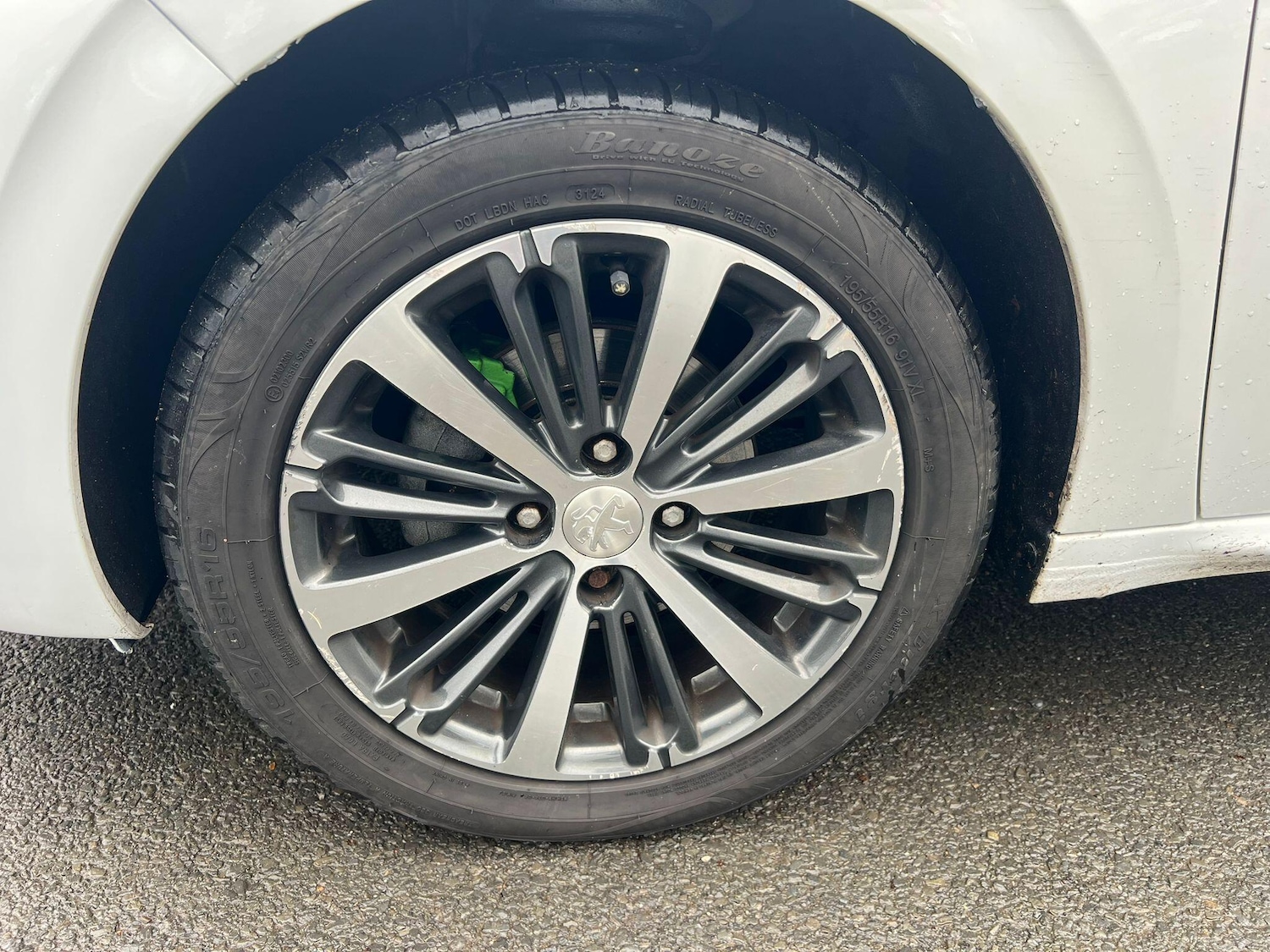 Used Peugeot 208 2016 for sale - 76824992: Photo 17