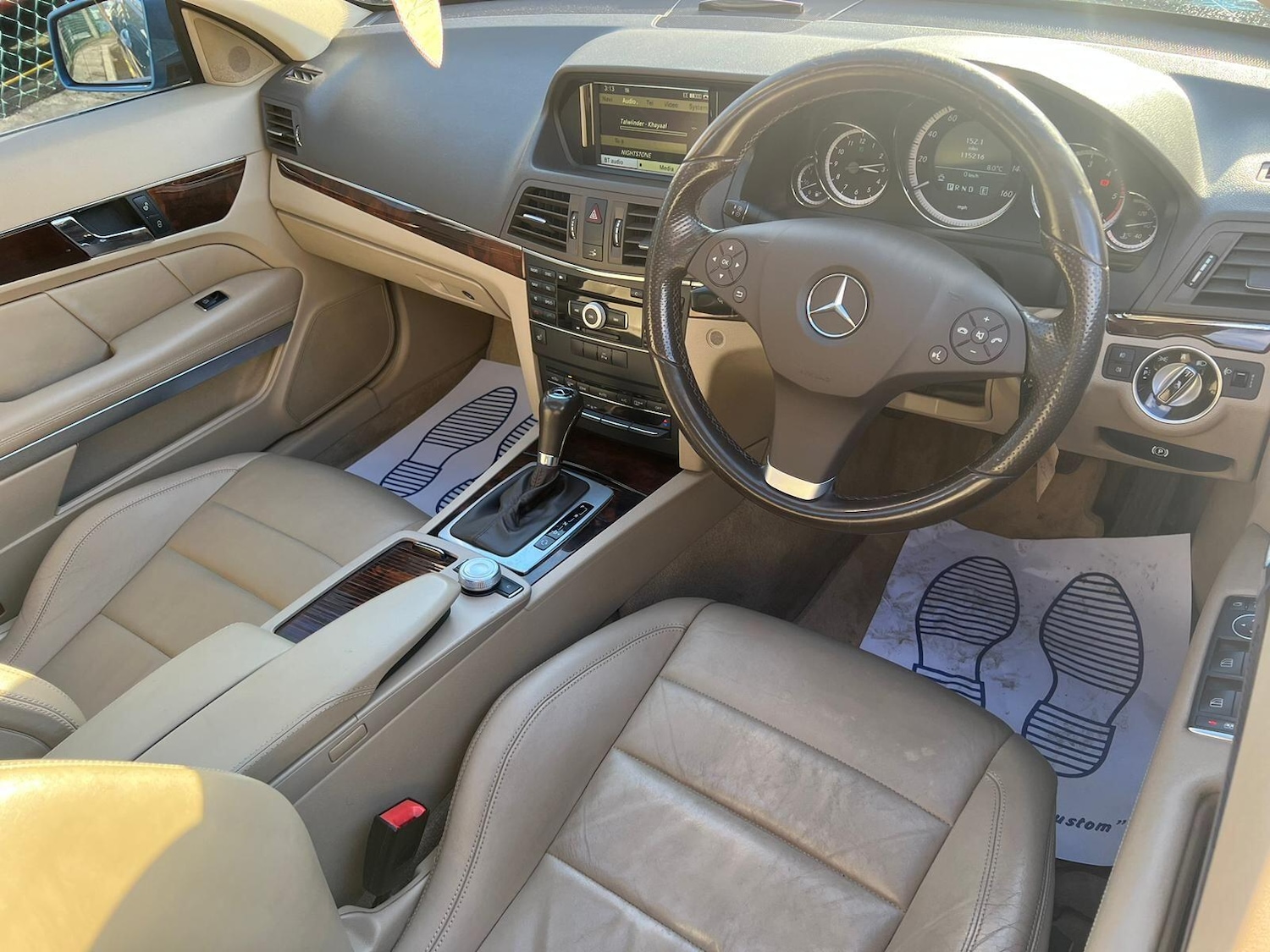 Used Mercedes-Benz E Class 2011 for sale - 76742560: Photo 13