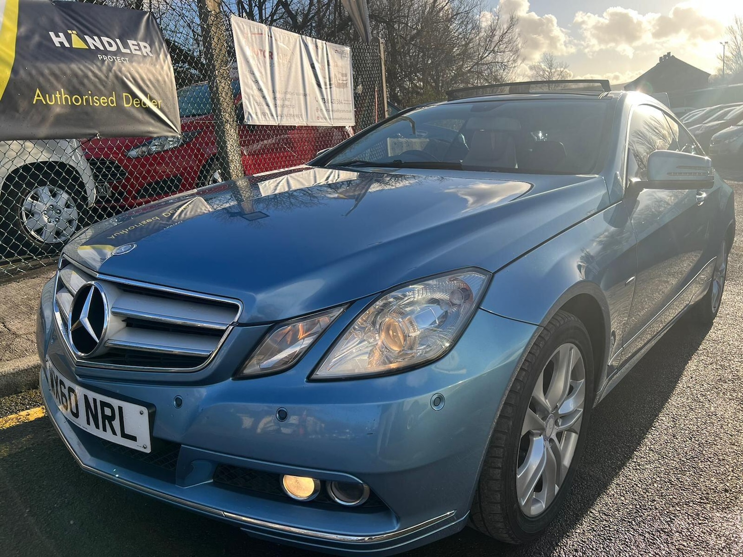 Used Mercedes-Benz E Class 2011 for sale - 76742560: Photo 3