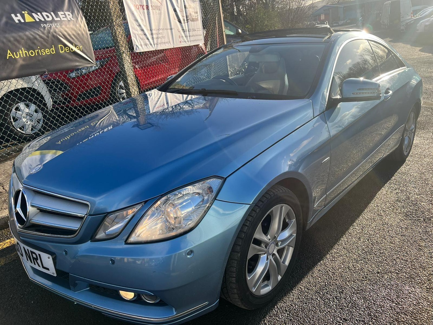 Used Mercedes-Benz E Class 2011 for sale - 76742560: Photo 8