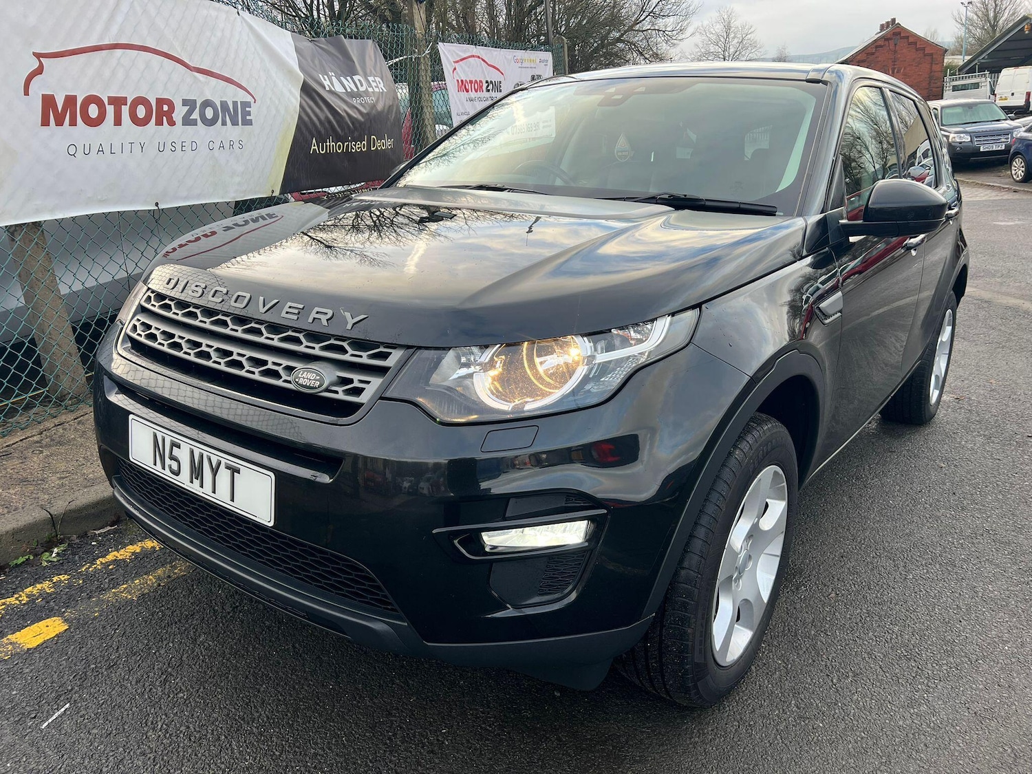 Used Land Rover Discovery Sport for sale - 77242282: Photo 4