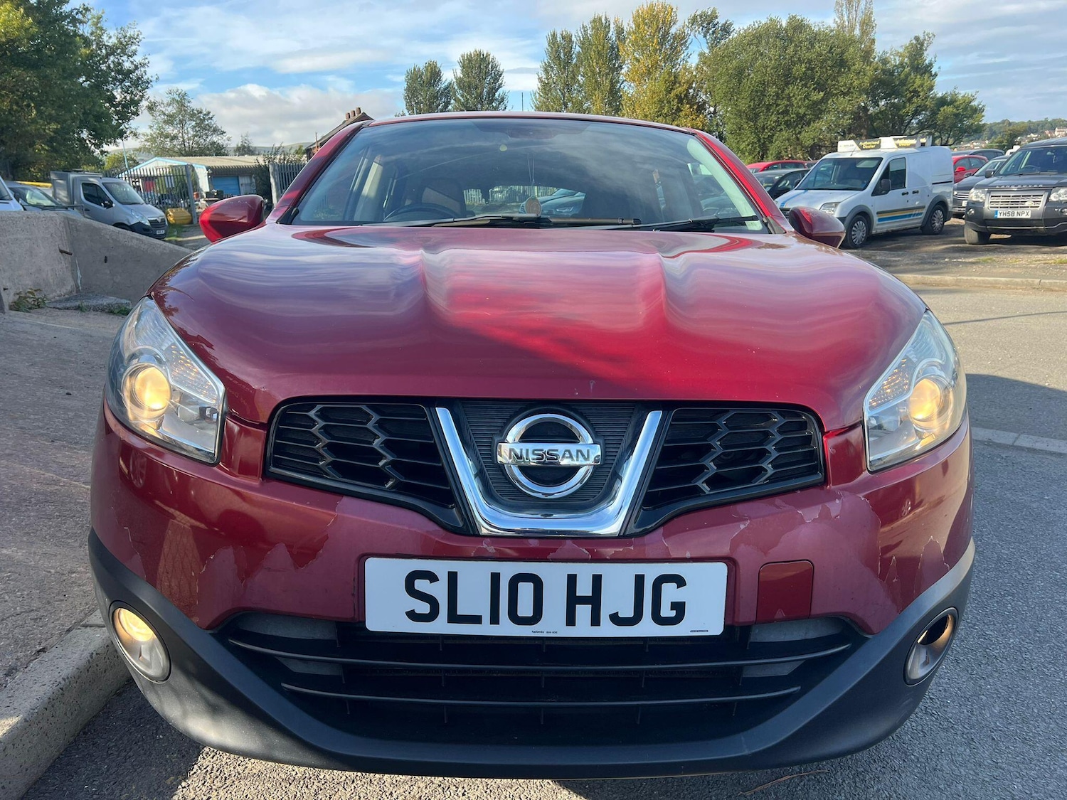 Used Nissan Qashqai 2010 for sale - 76742808: Photo 2