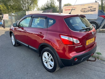Used Nissan Qashqai 2010 for sale - 76742808: Photo
