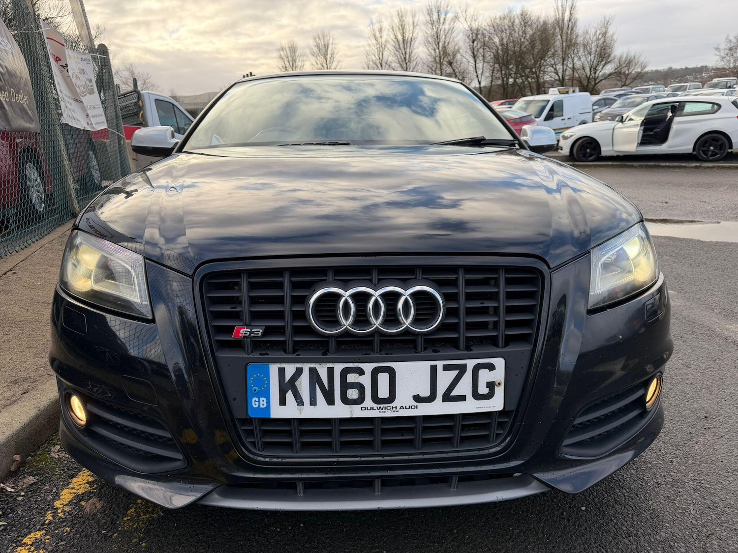 Used Audi A3 2010 for sale - 76898807: Photo 2