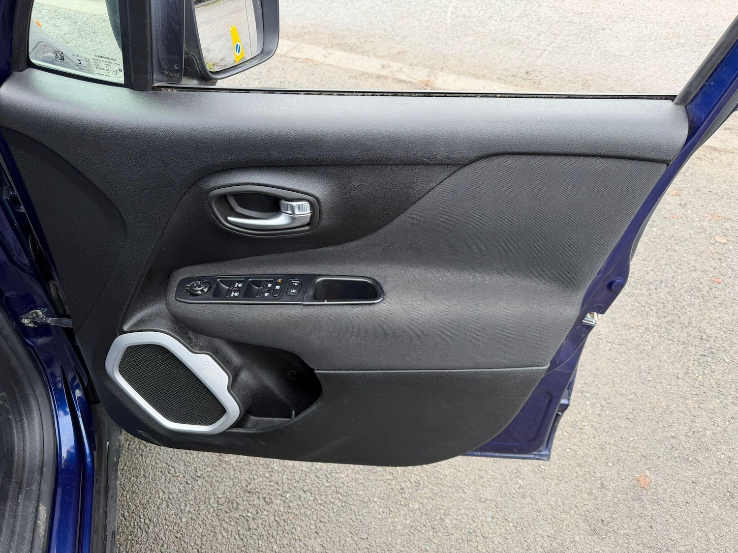 Used Jeep Renegade 2016 for sale - 76855795: Photo 20